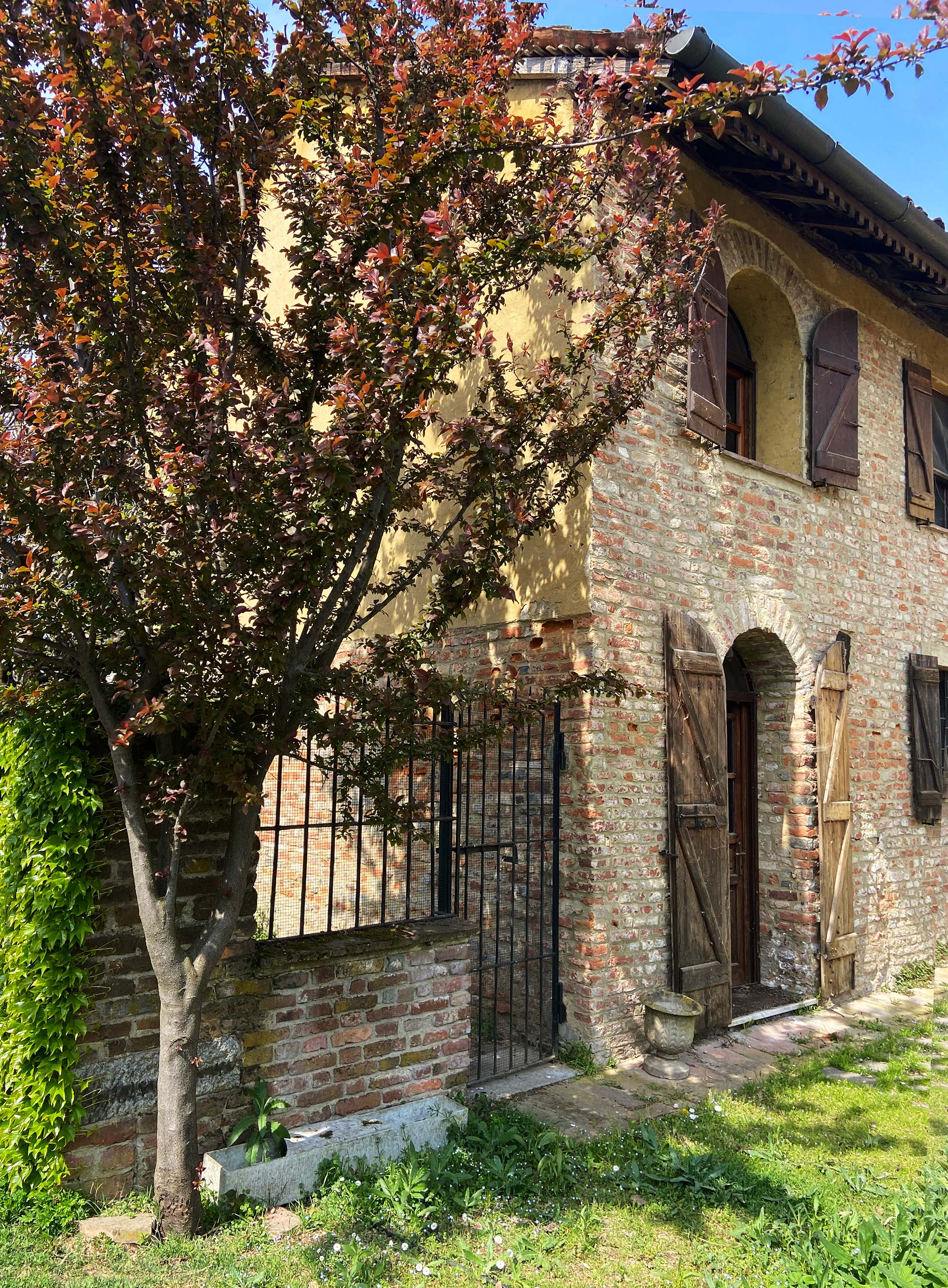 MCA-Casa-Basiglio-ex00.jpg